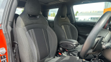 MINI Hatchback 2.0 Cooper S Sport II 3dr Auto Petrol Hatchback